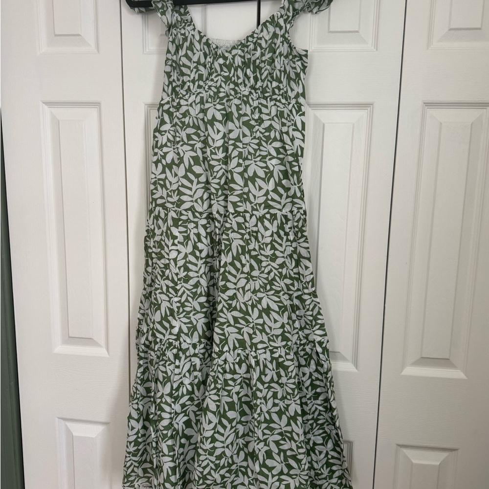 Abercrombie & Fitch Olive Leaf Maxi Dress